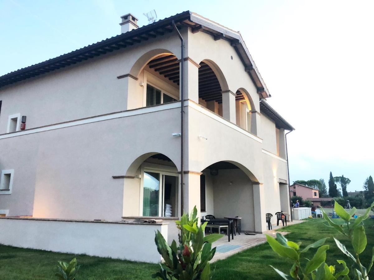 Villa Pirignano Foligno Esterno foto